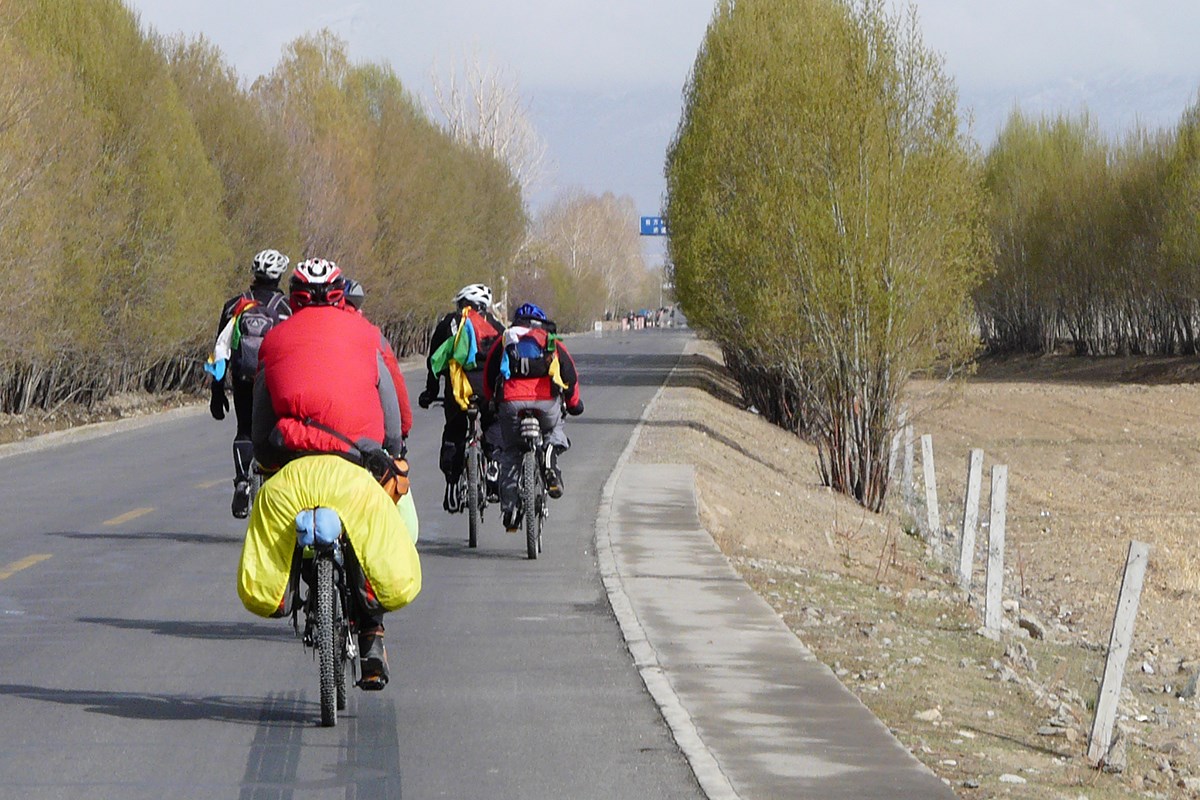 Bike Tour from Lhasa to Kathmandu 