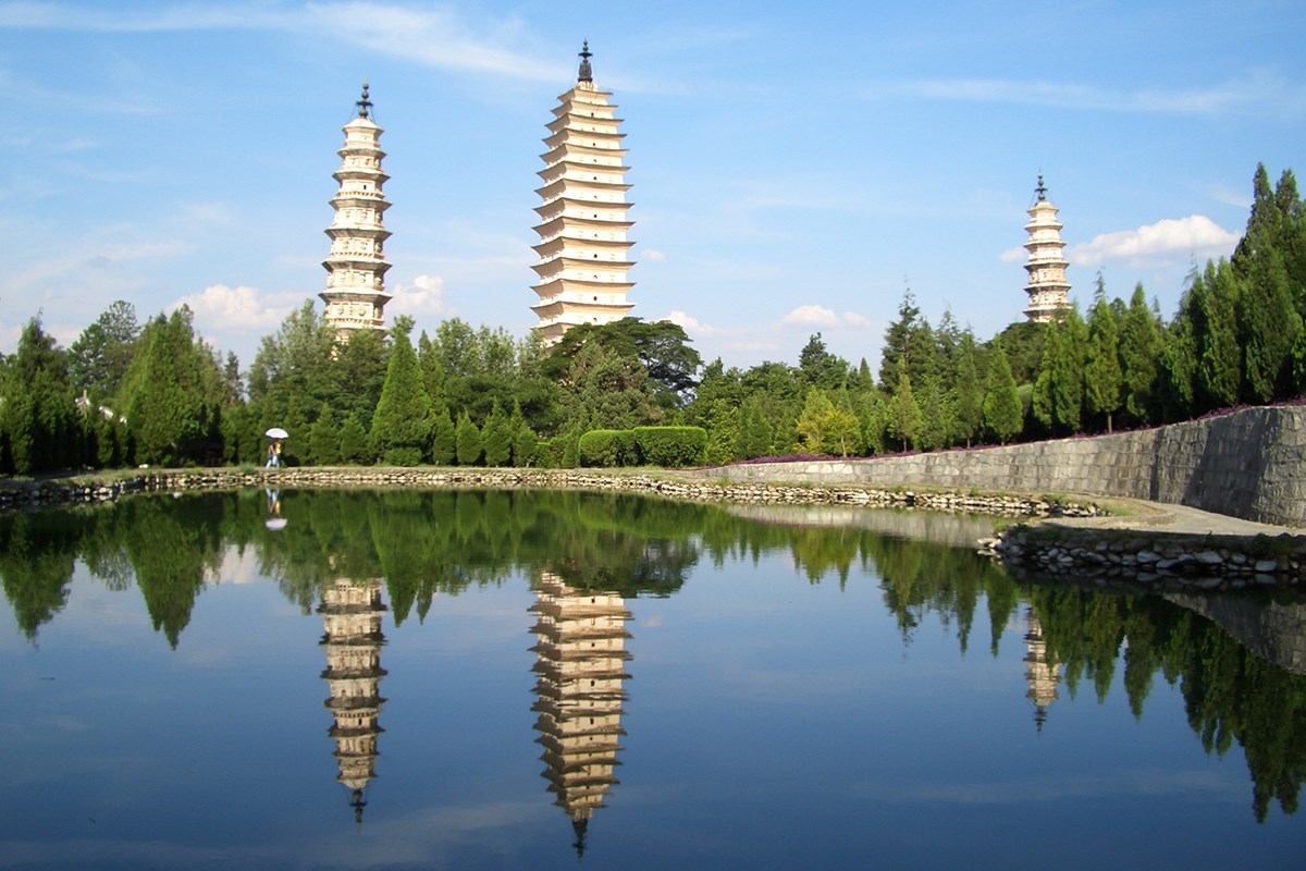 Three Pagodas in Dali 