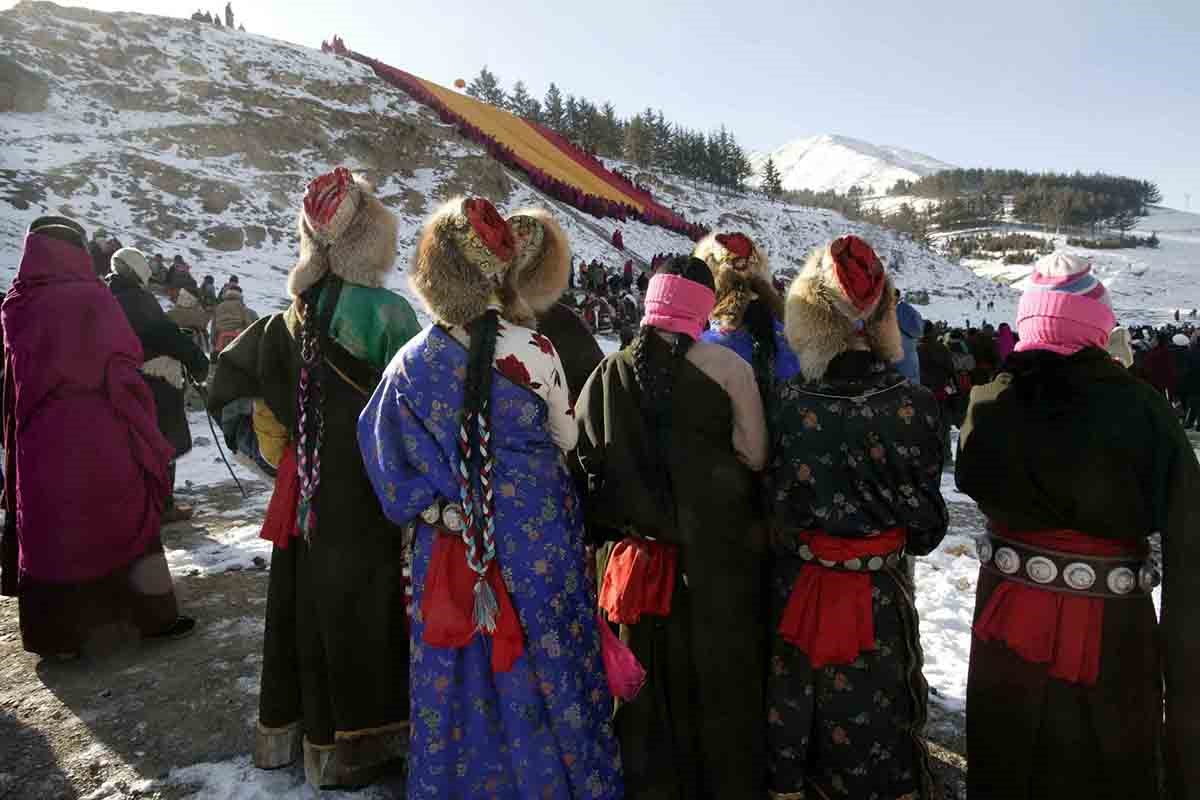 Monlam Festival (Losar, Tibetan New Year) in Tongren