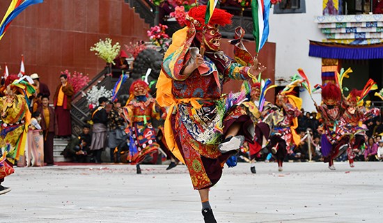 Discover Tibetan Area Kham of West Sichuan during Litang Horse Racing Festival and Two Mask Dance Festivals in 2025