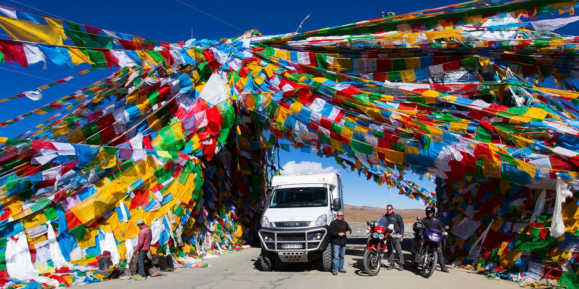 Self Drive Tour from Yunnan via Tibet to Xinjiang